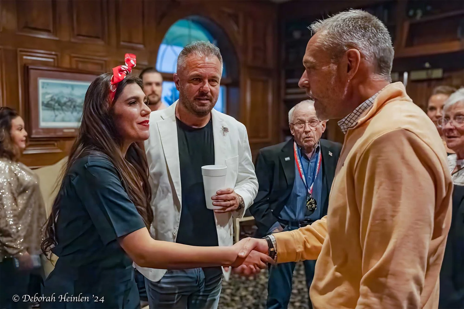 Corporate gathering photography Cincinnati by Deborah Heinlen Photography